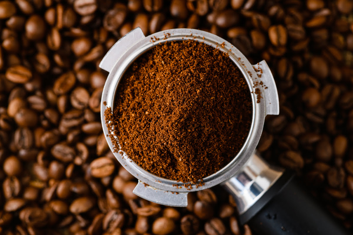 Maniglia Portafiltro Per Caffè Macinato – Ricambio Per Delonghi Caffettiera Espresso