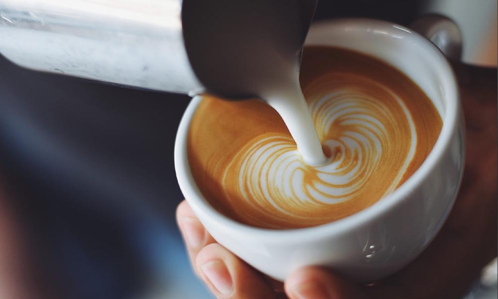 tecniche latte art